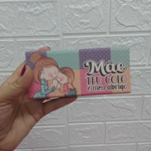Caixa cartonada com esmalte