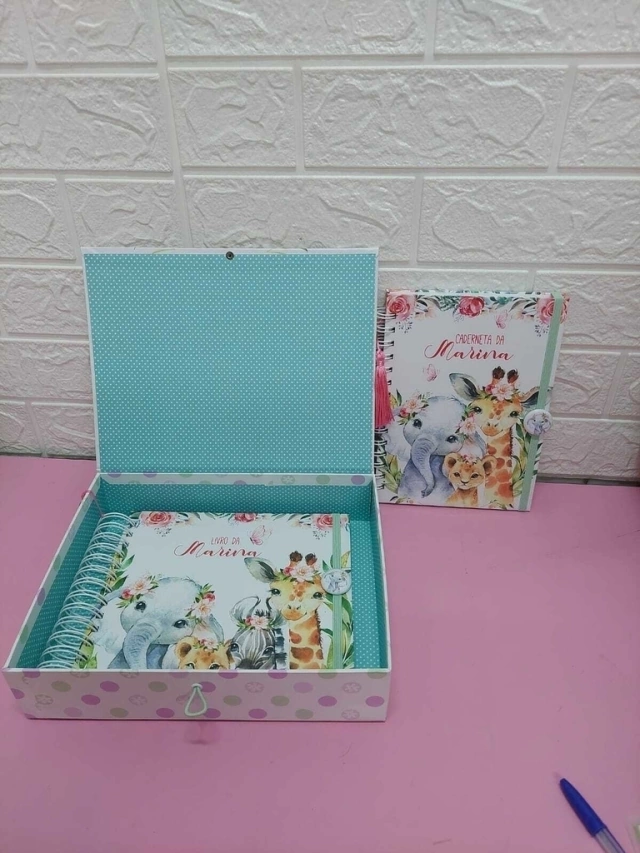 kit caderneta de saúde livro do bebê e caixa - Imagem 2